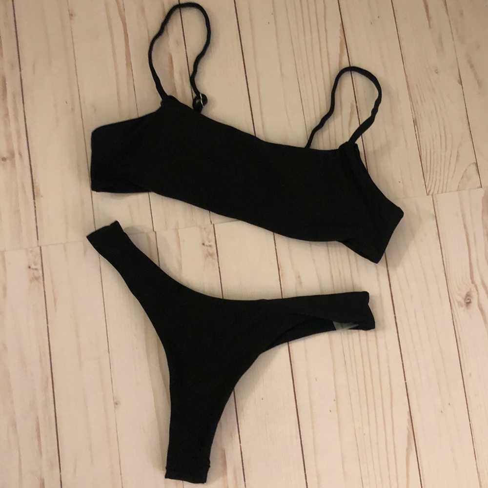 Brand new 2 piece bikini black